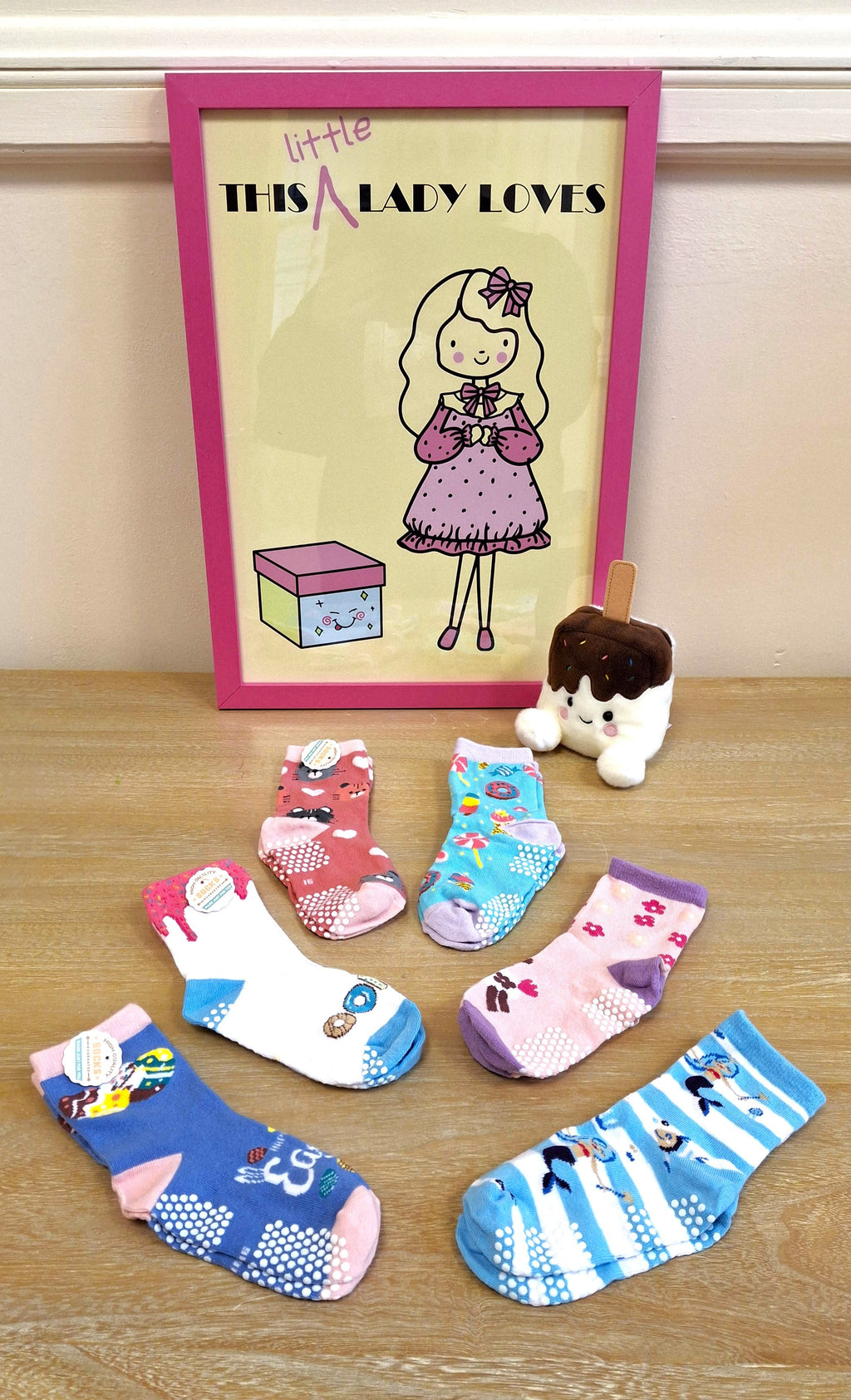 Examples of socks.