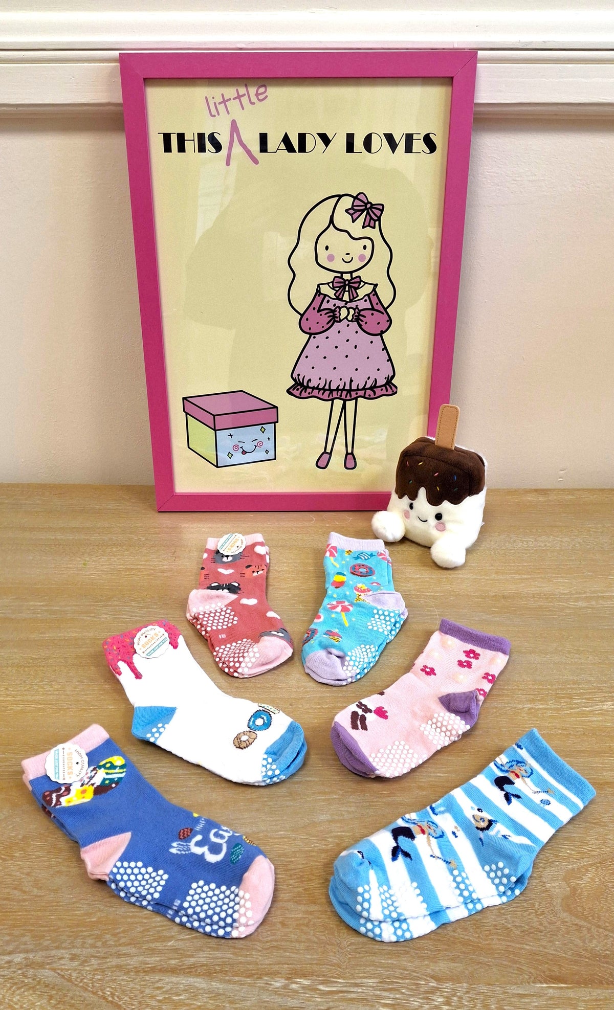 Examples of socks.