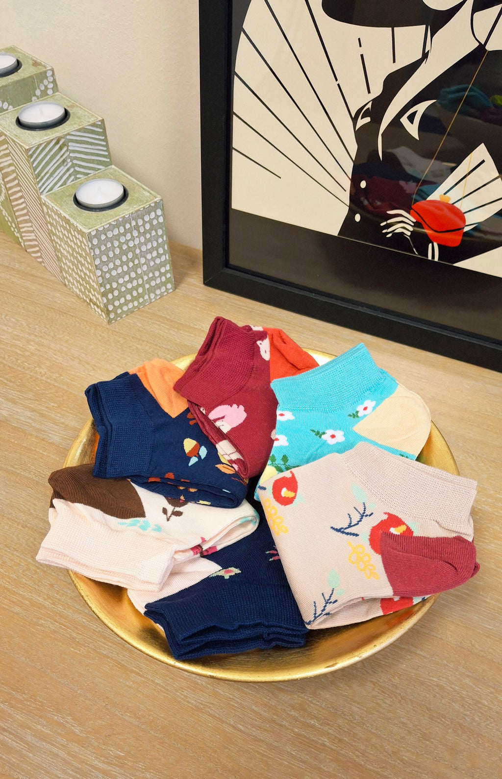 Mystery Scoop (1 Scoop) with Branded Leather Bag Bundle