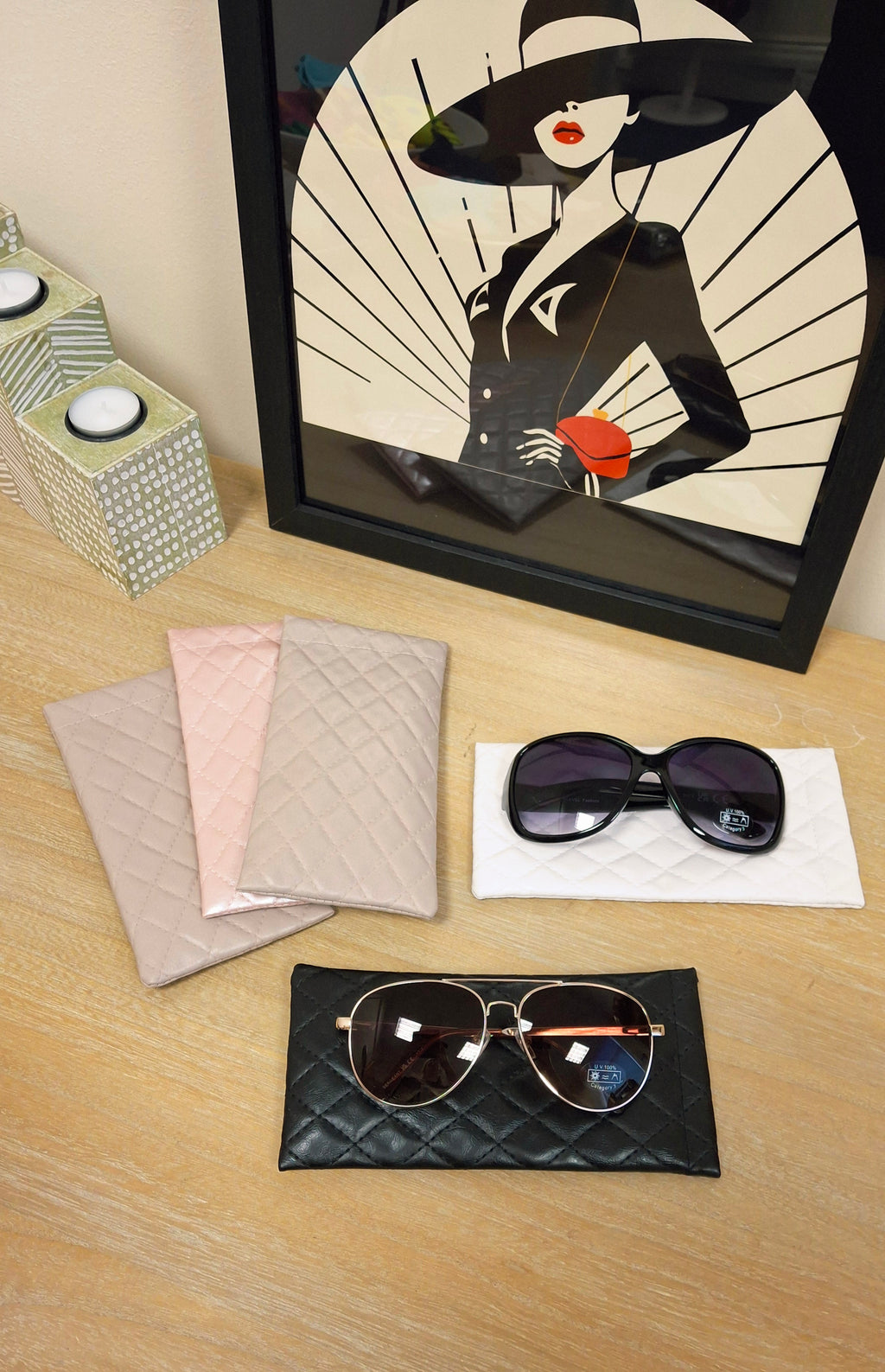 Mystery Scoop (1 Scoop) with Branded Leather Bag Bundle