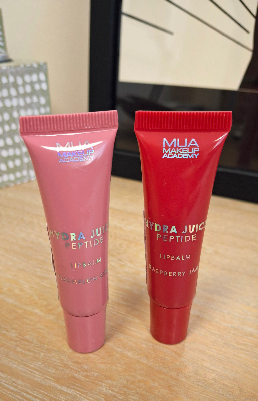 Mystery Scoop (1 Scoop) with Branded Leather Bag Bundle