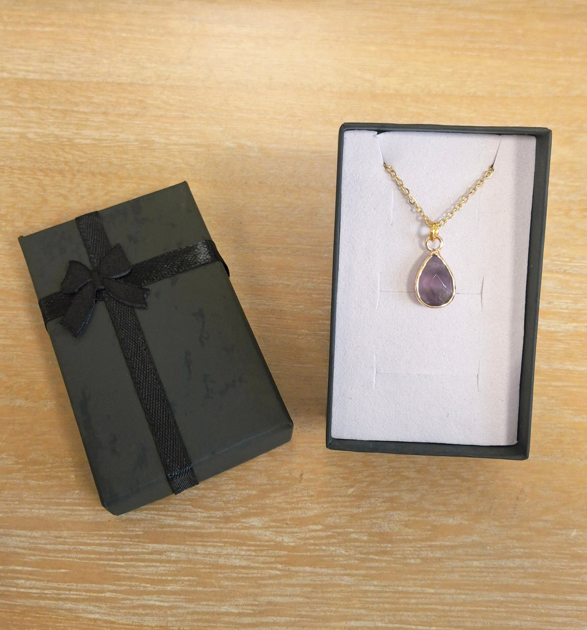 Mystery Scoop (1 Scoop) with Branded Leather Bag Bundle